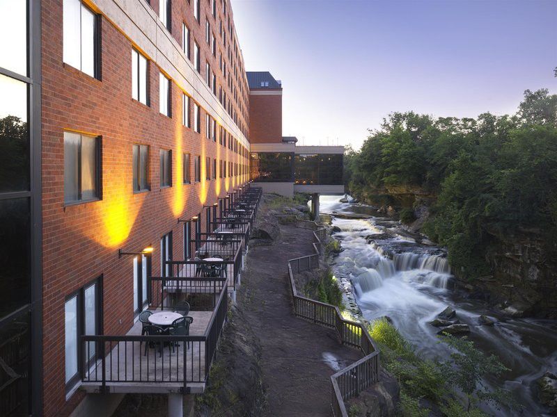 Sheraton Suites Akron Cuyahoga Falls Exteriör bild
